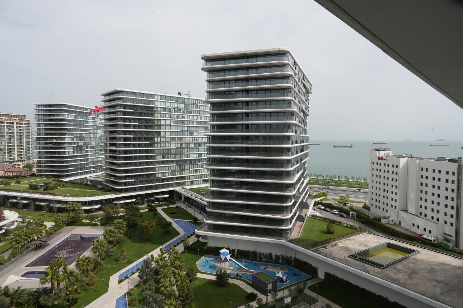 Apartment 8