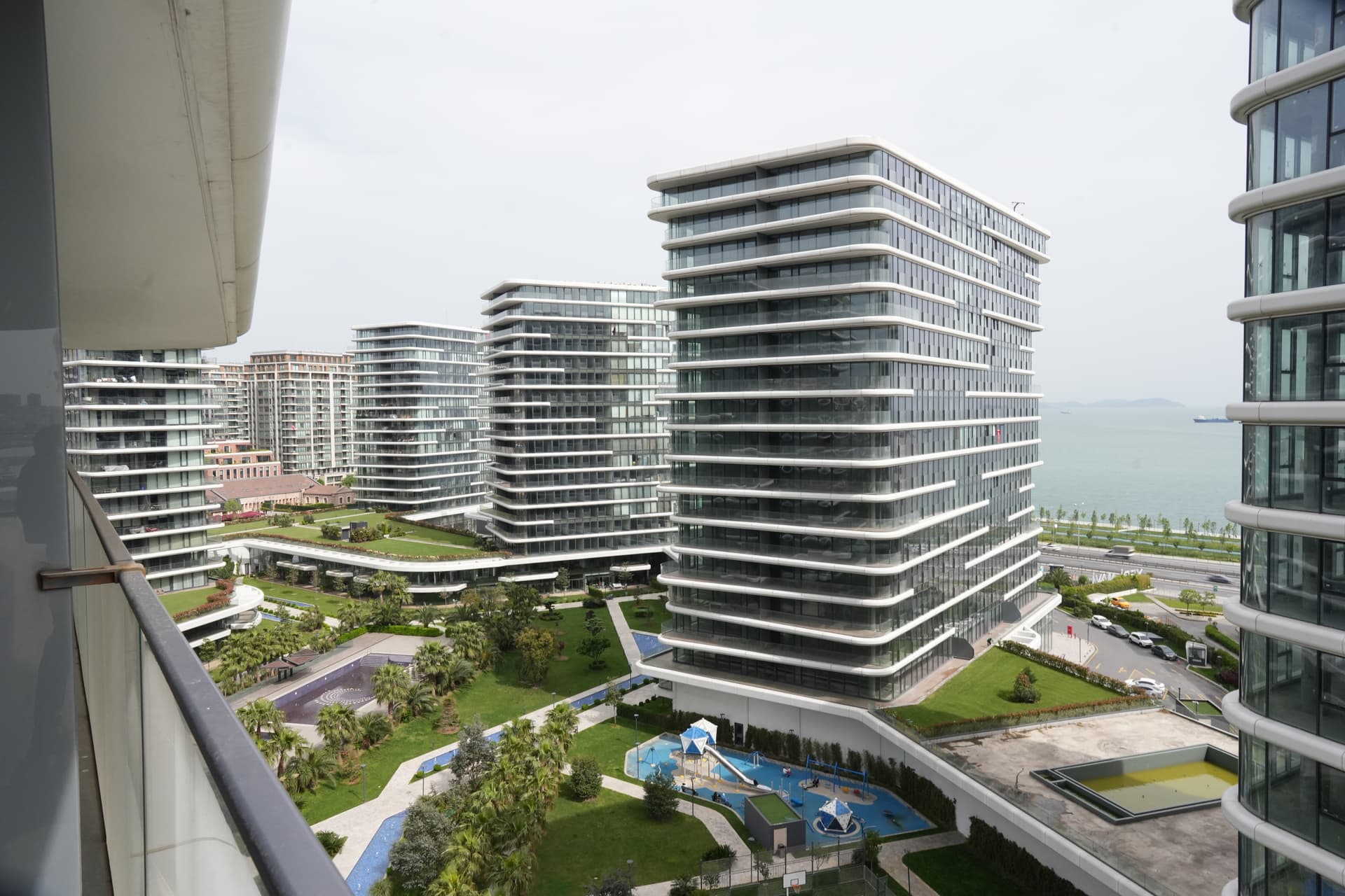 Apartment 8