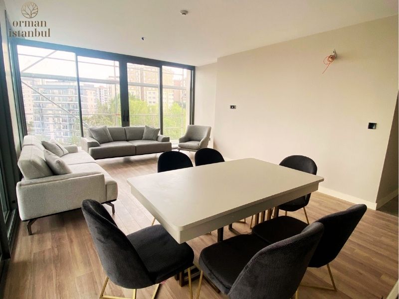 Apartment 34