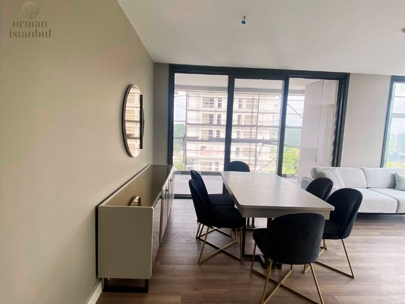 Apartment 34