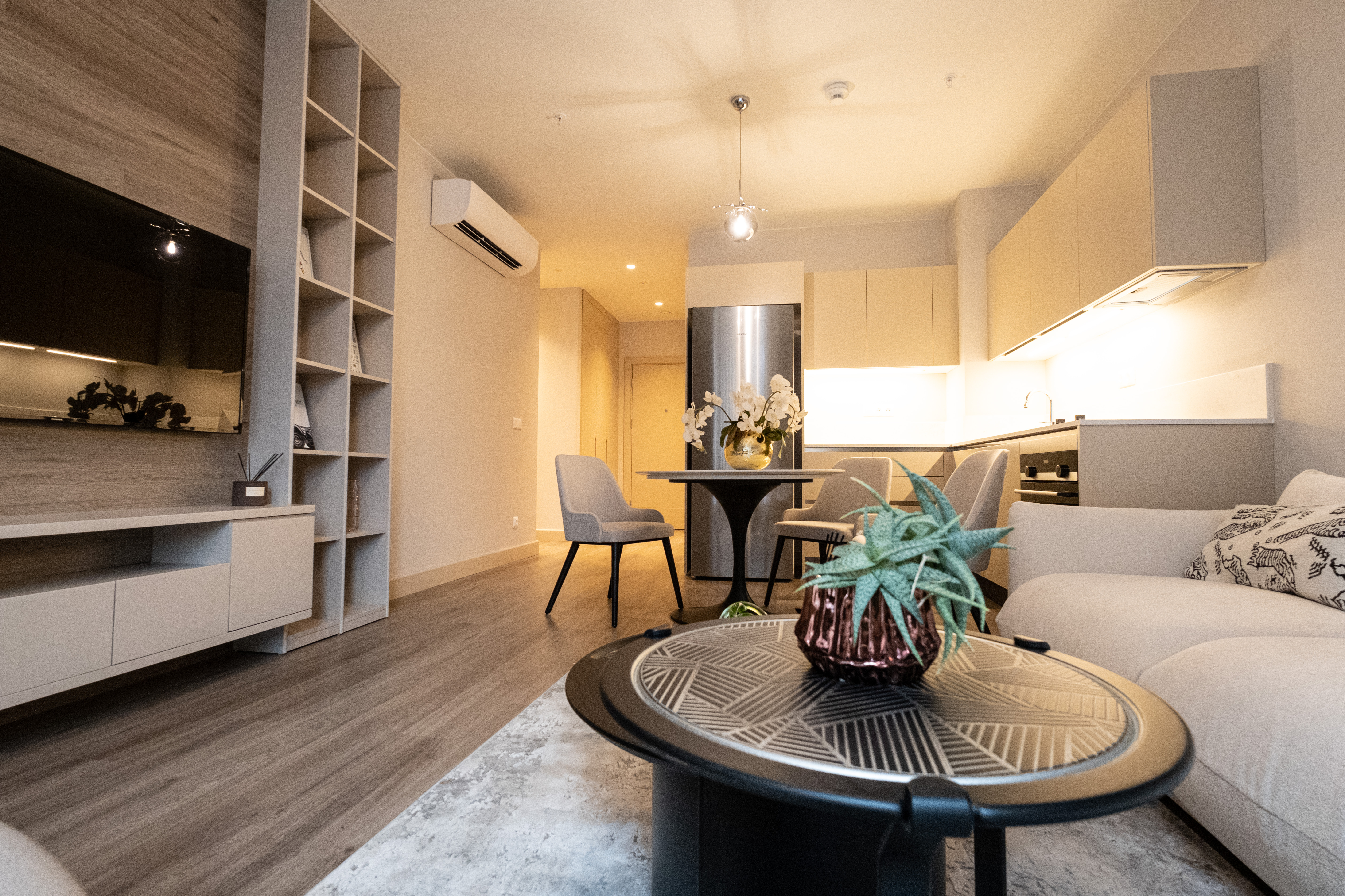 Apartment 42