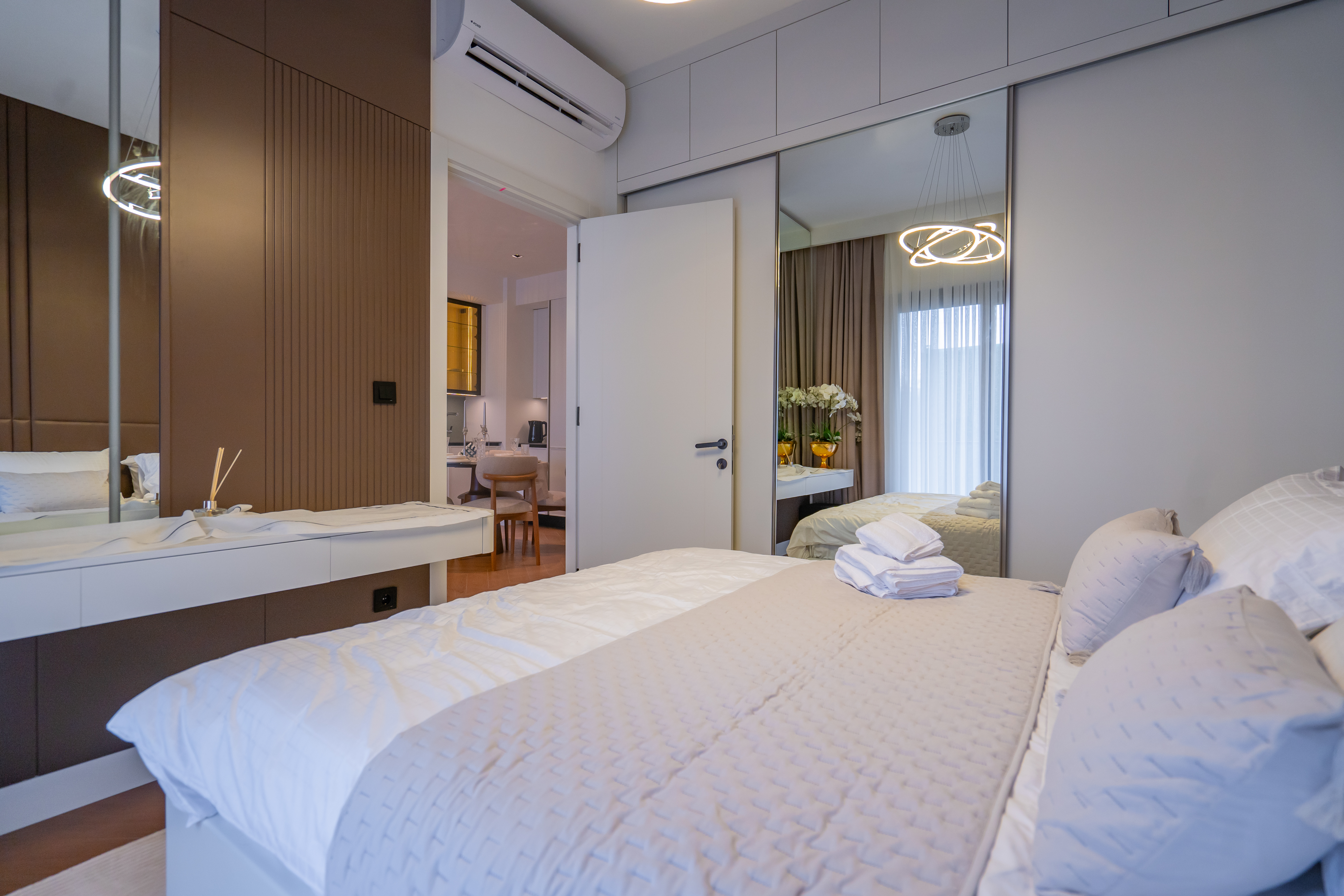 Apartment 2020