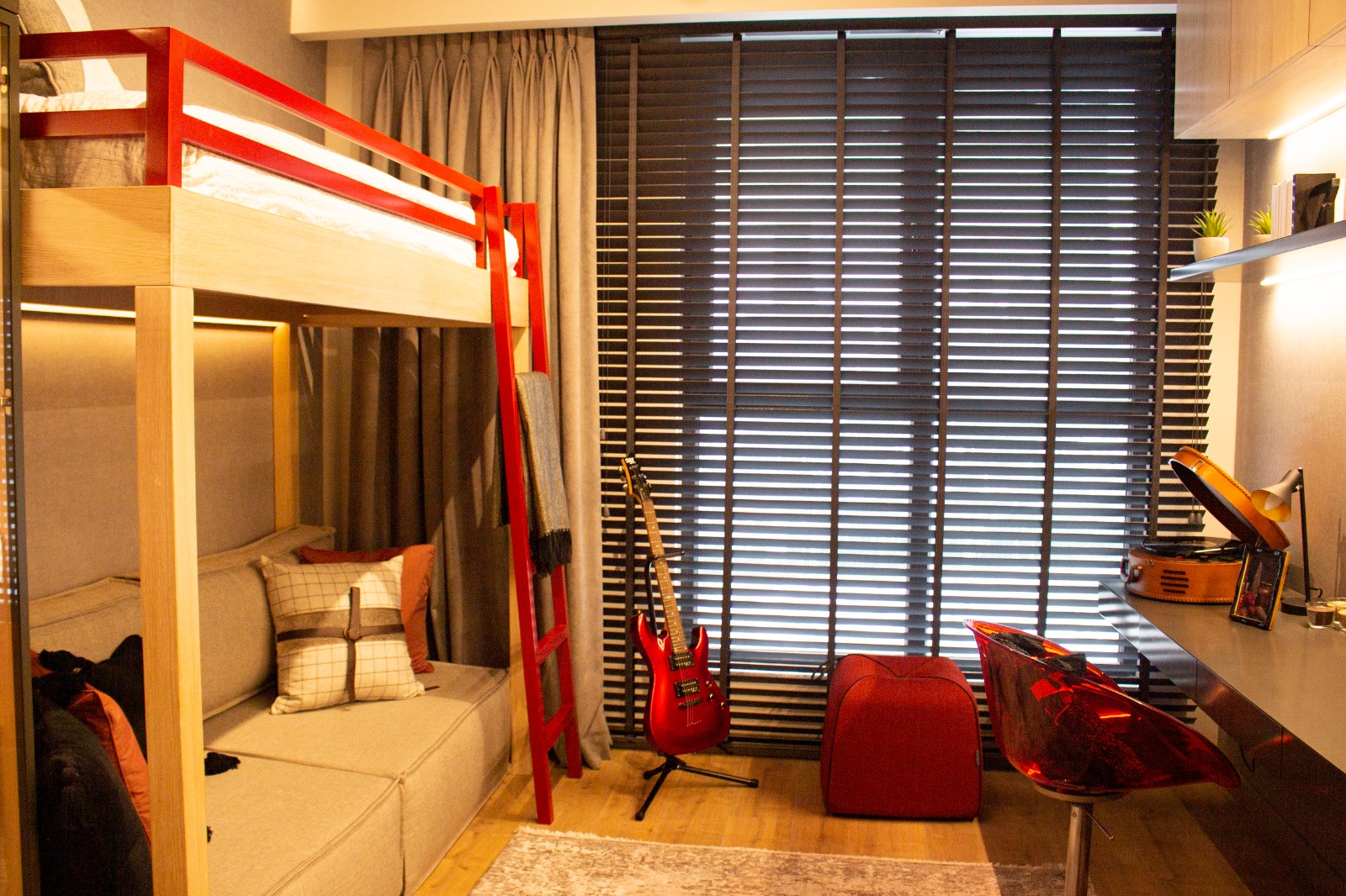 Apartment 2023